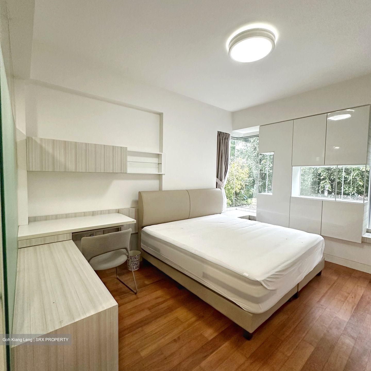 SilverSea (D15), Condominium #638489261
